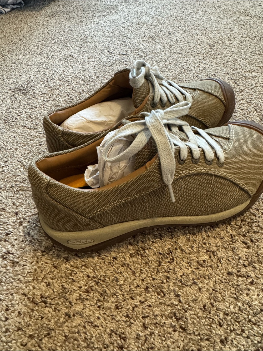 Keen Presido Women's Tan Canvas Hiking Sneakers size 7